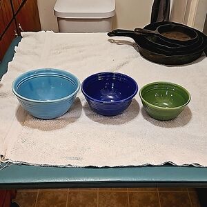 3 VINTAGE BAUER MIXING BOWLS